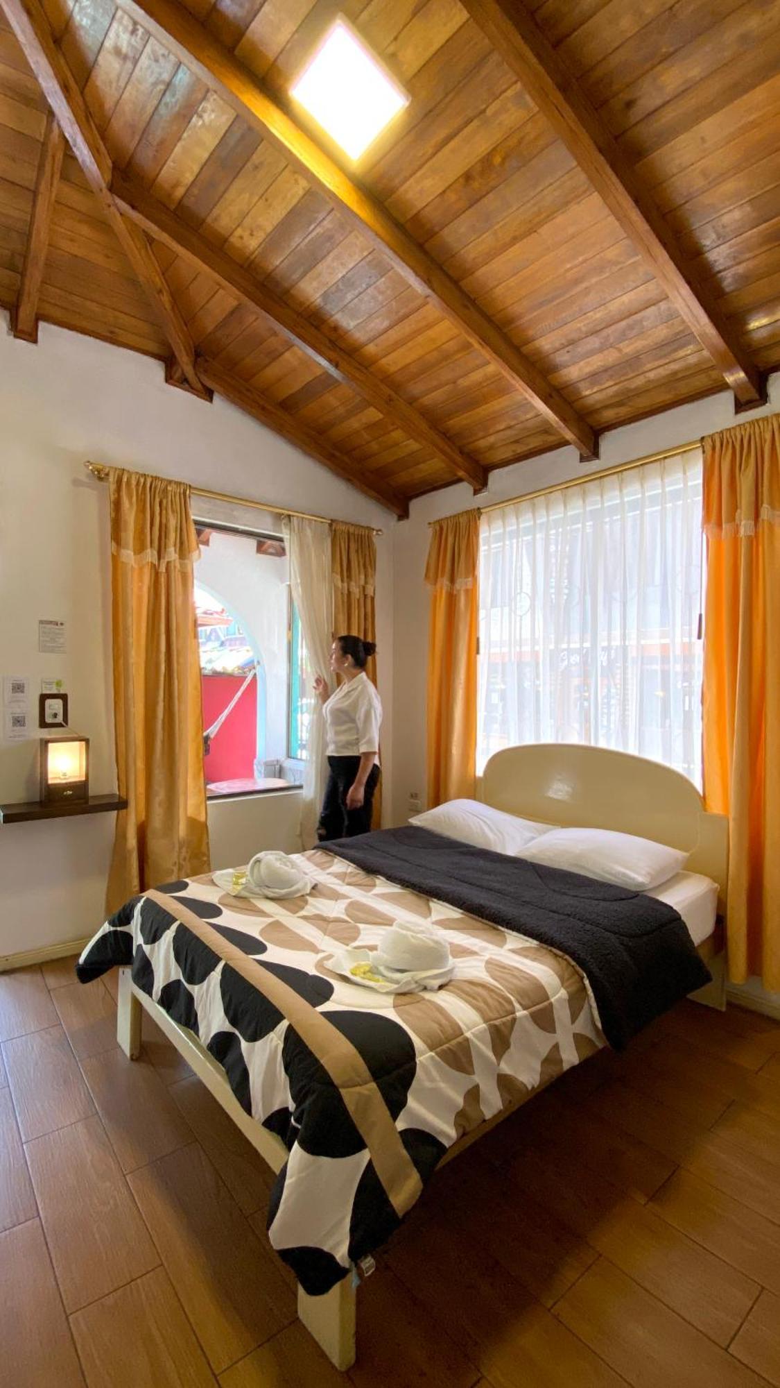 Santa Cruz Backpackers Hostal 바뇨스 외부 사진