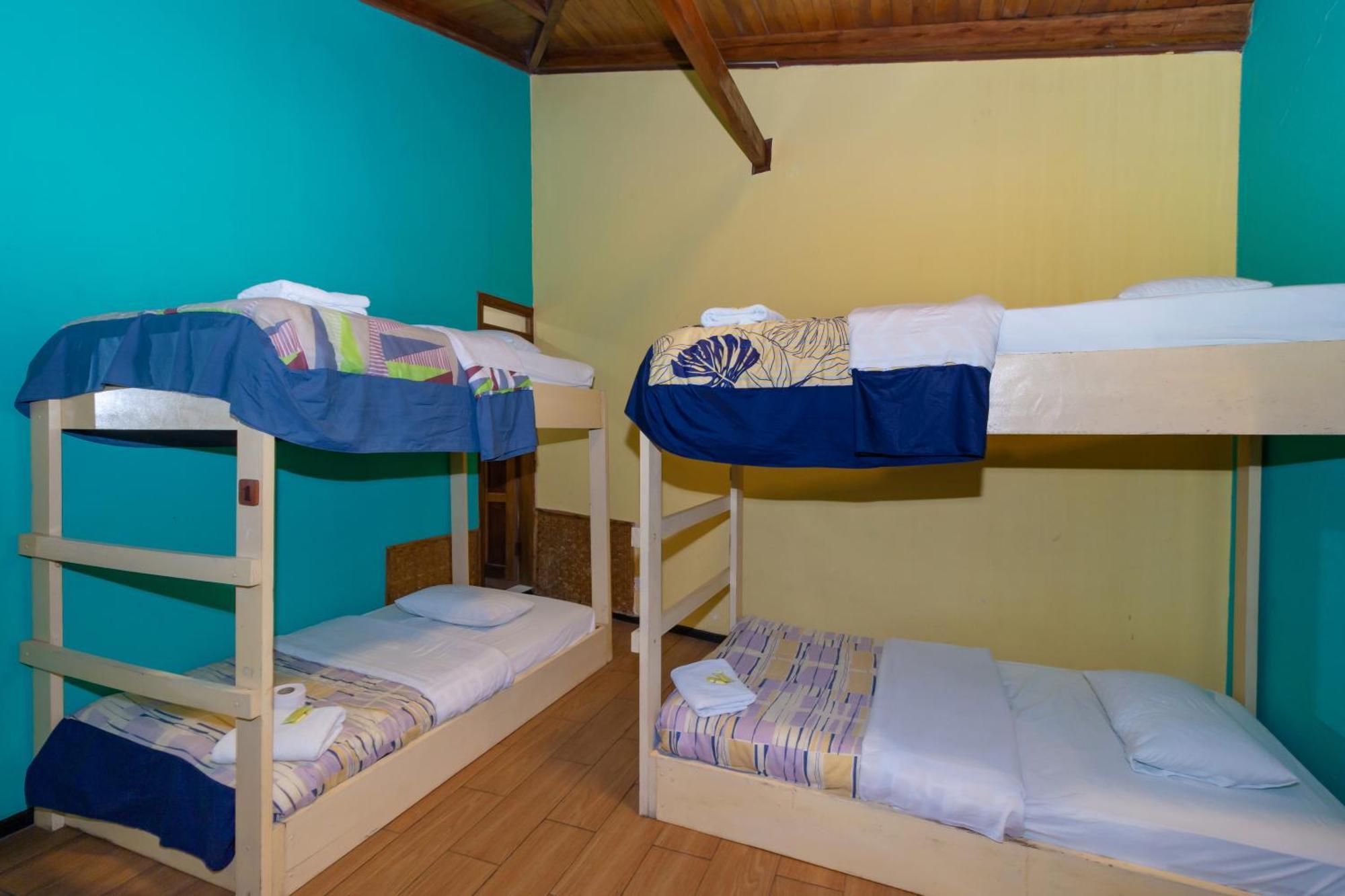 Santa Cruz Backpackers Hostal 바뇨스 외부 사진
