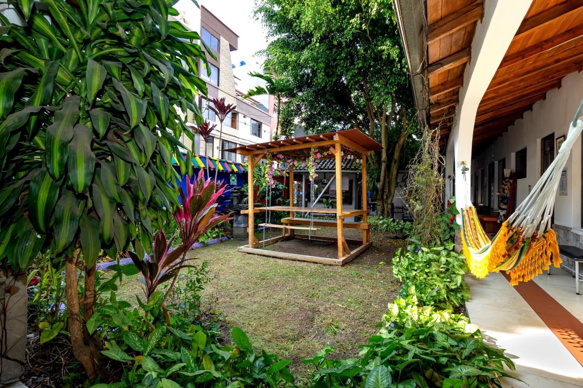 Santa Cruz Backpackers Hostal 바뇨스 외부 사진