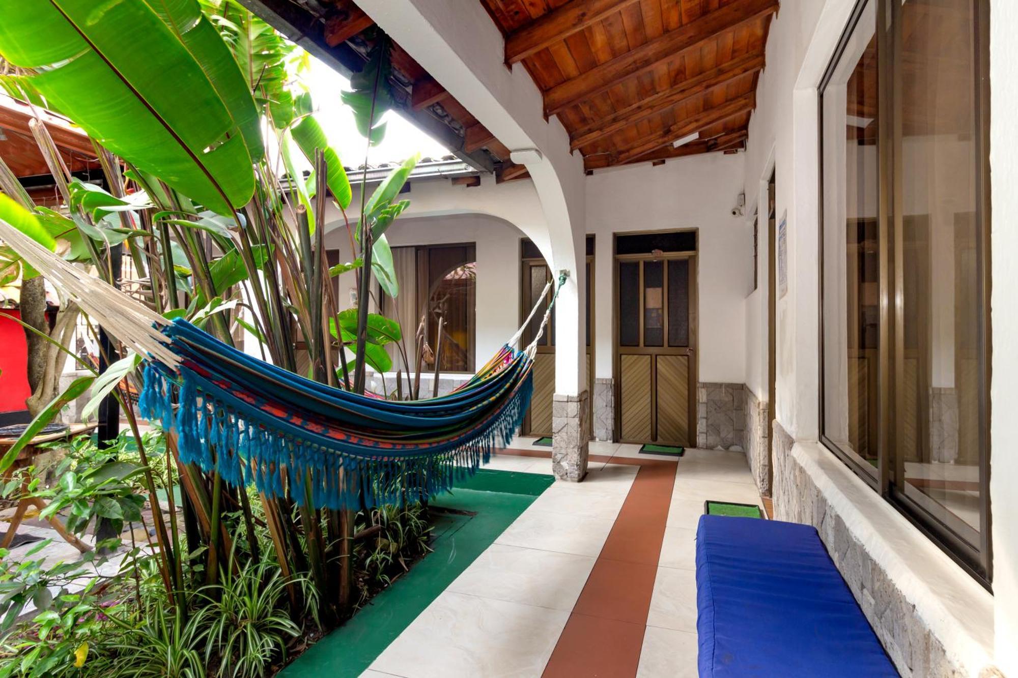 Santa Cruz Backpackers Hostal 바뇨스 외부 사진