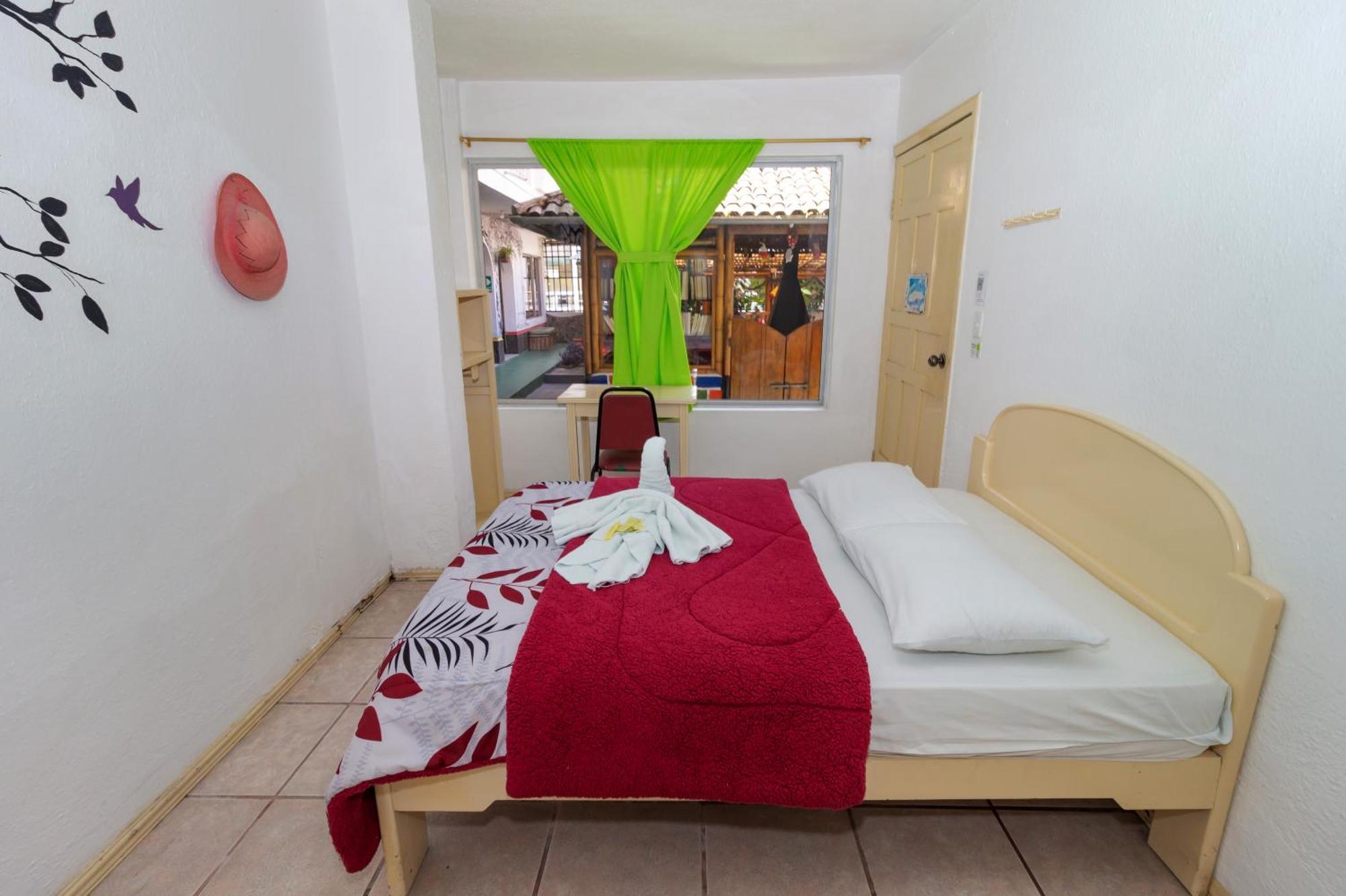 Santa Cruz Backpackers Hostal 바뇨스 외부 사진