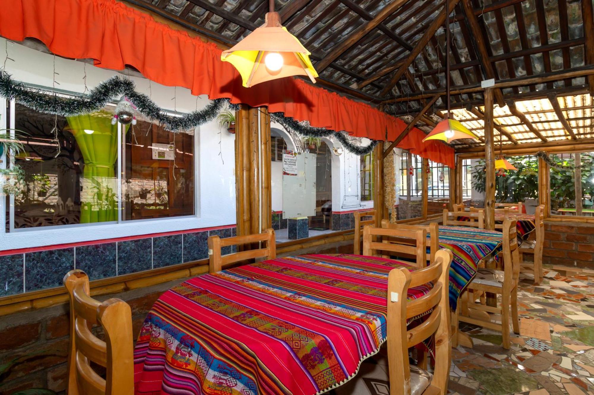 Santa Cruz Backpackers Hostal 바뇨스 외부 사진